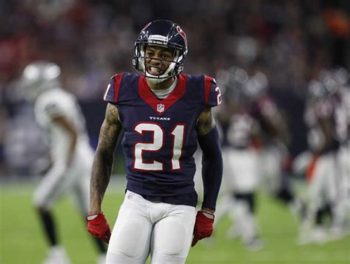 A. J. Bouye Biography, Age, Height, Wife, Net Worth, Family