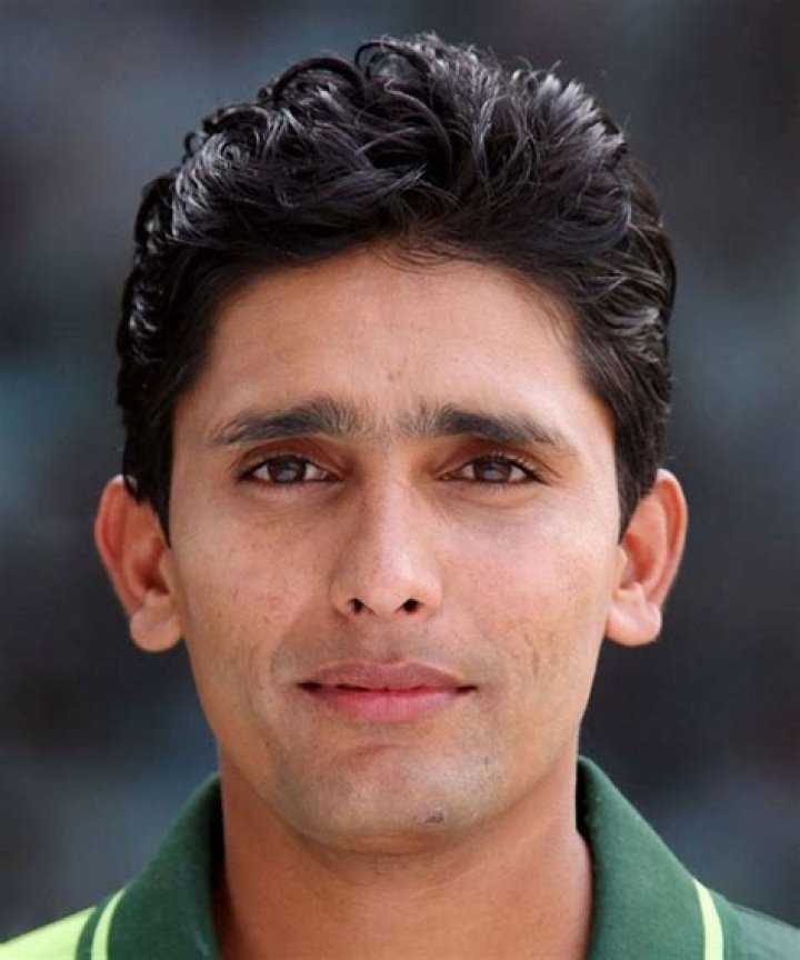 Adnan Akmal Biography, Age, Height, Wife, Net Worth, Family