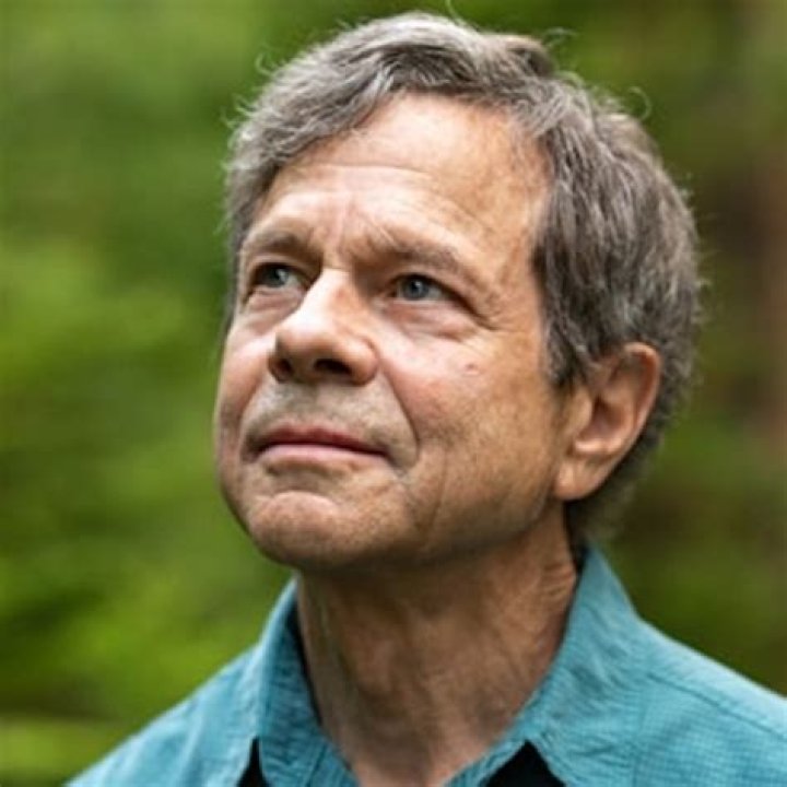 Alan Lightman Biography, Age, Height, Wife, Net Worth, Family