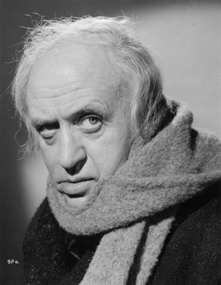 Alastair Sim Biography, Age, Height, Wife, Net Worth, Family