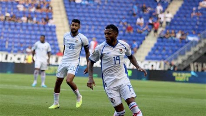 Alberto Quintero Biography, Age, Height, Wife, Net Worth, Family