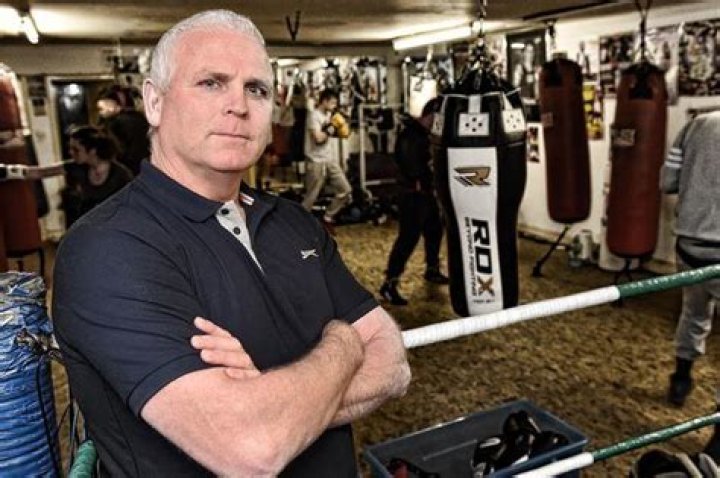 Alec Mullen Biography, Age, Height, Wife, Net Worth, Family