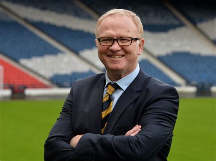 Alex McLeish Biography, Age, Height, Wife, Net Worth, Family