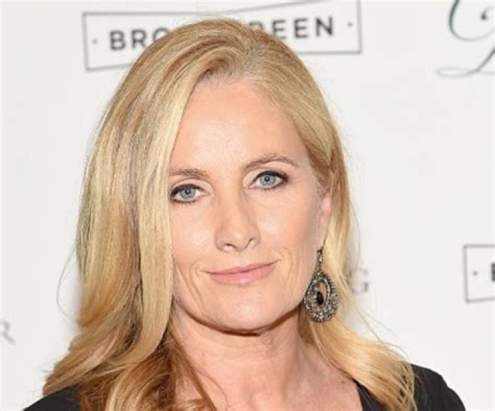 Alex Witt Biography, Age, Height, Husband, Net Worth, Family