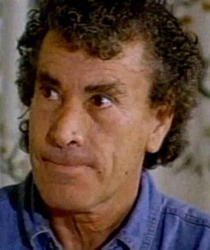 Alfonso Zayas Biography, Age, Height, Wife, Net Worth, Family