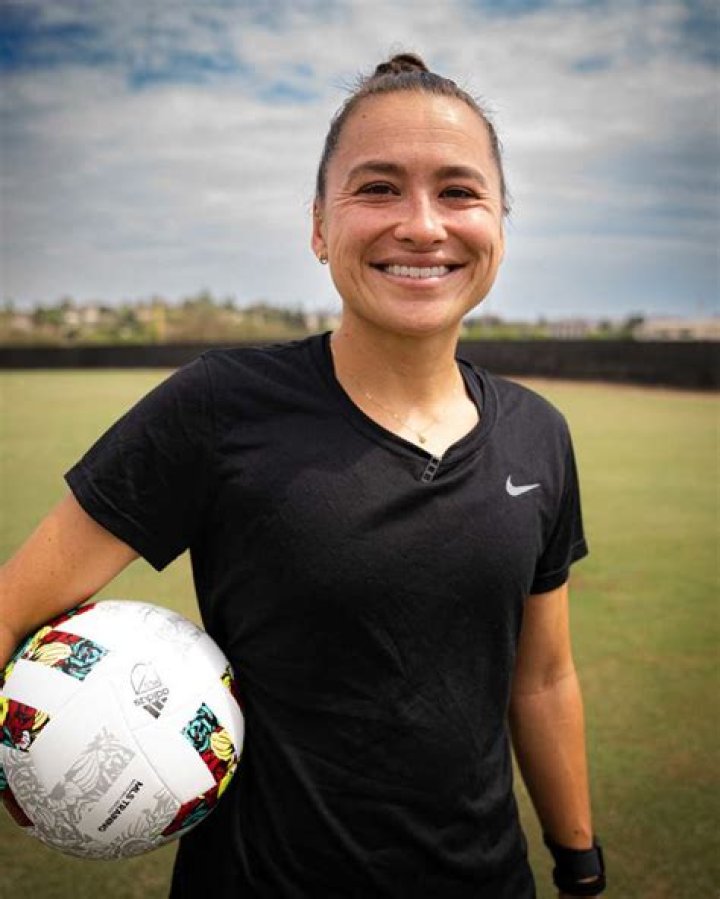 Ali Riley Biography, Age, Height, Husband, Net Worth, Family