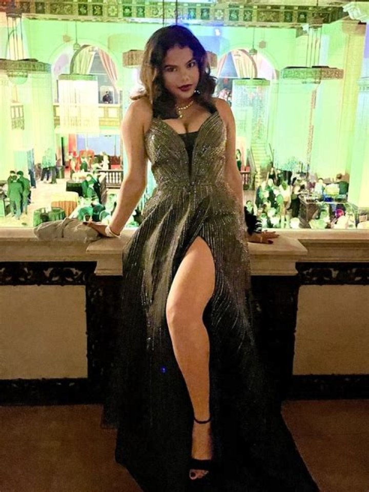 Alison Fernandez Biography, Age, Height, Husband, Net Worth, Family