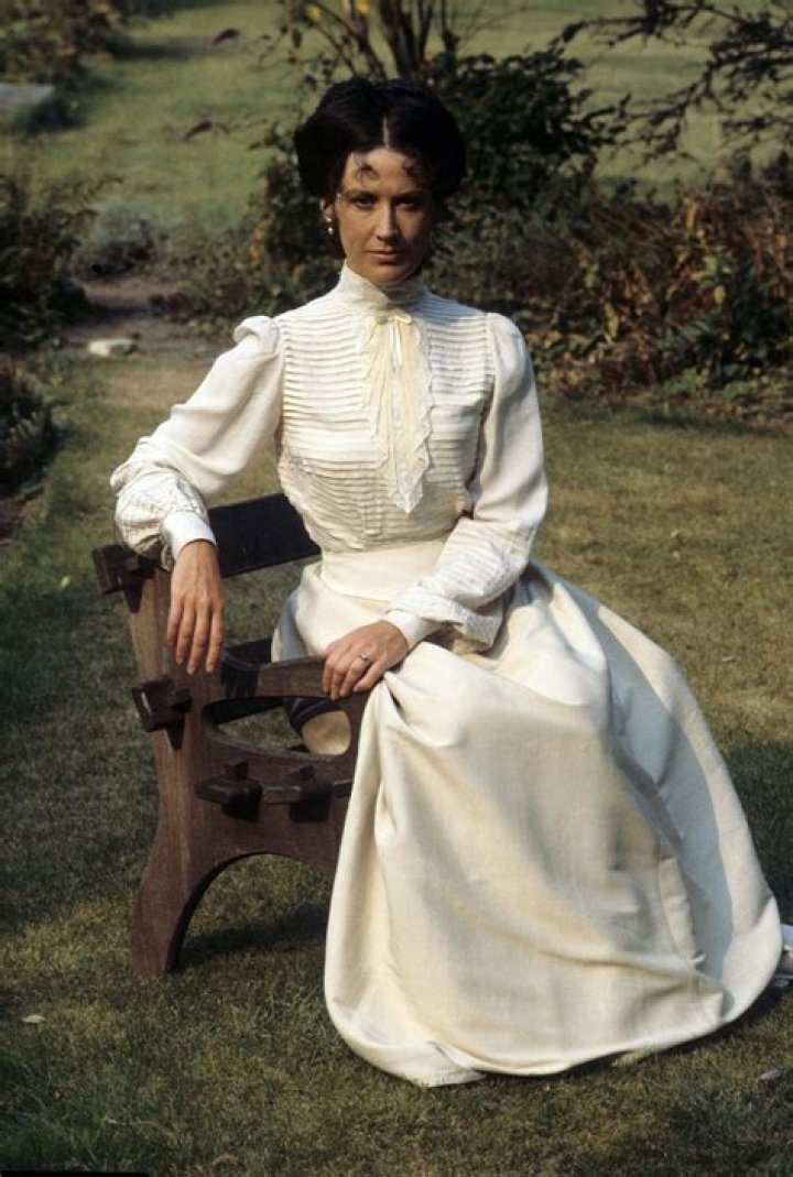 Alison Skilbeck Biography, Age, Height, Husband, Net Worth, Family