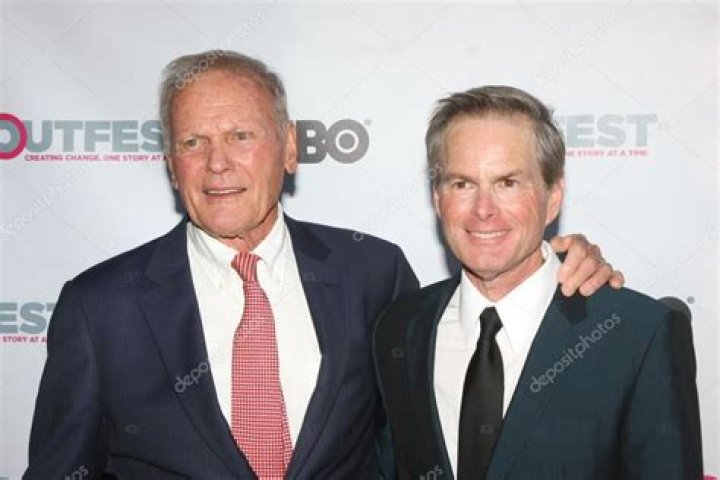 Allan Glaser Biography, Age, Height, Wife, Net Worth, Family