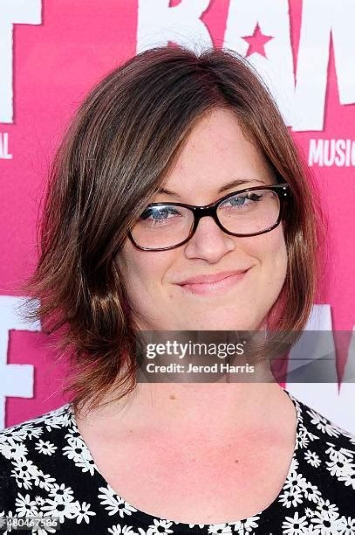 Allie Goertz Biography, Age, Height, Husband, Net Worth, Family