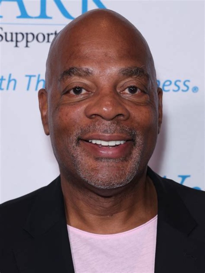 Alonzo Bodden Biography, Age, Height, Wife, Net Worth, Family