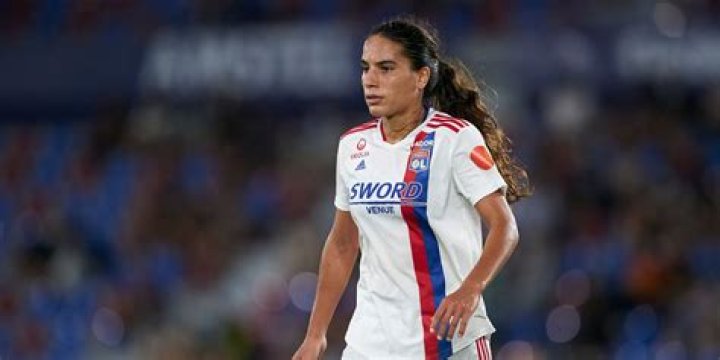 Amel Majri Biography, Age, Height, Husband, Net Worth, Family