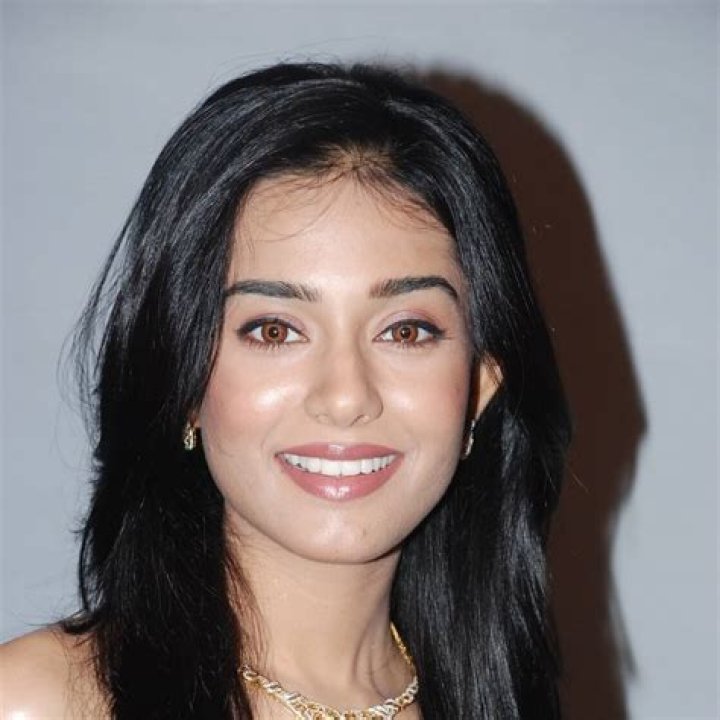 Amrita Rao Biography, Age, Height, Husband, Net Worth, Family