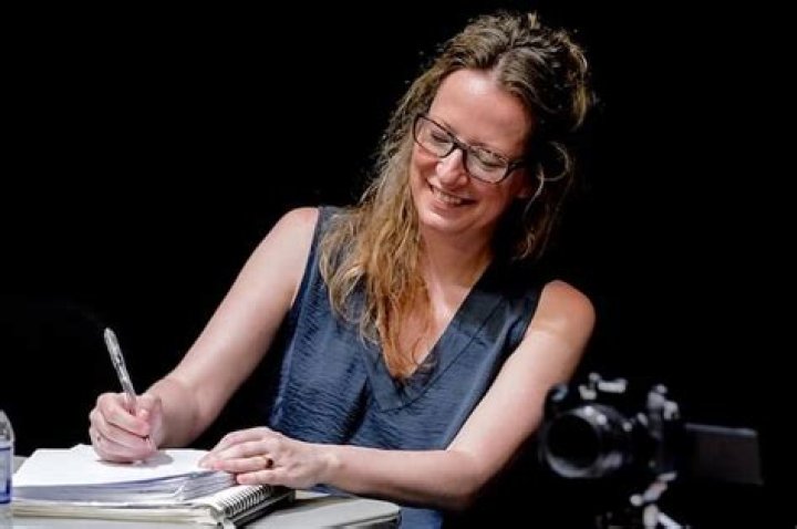 Amy Beth Kirsten Biography, Age, Height, Husband, Net Worth, Family