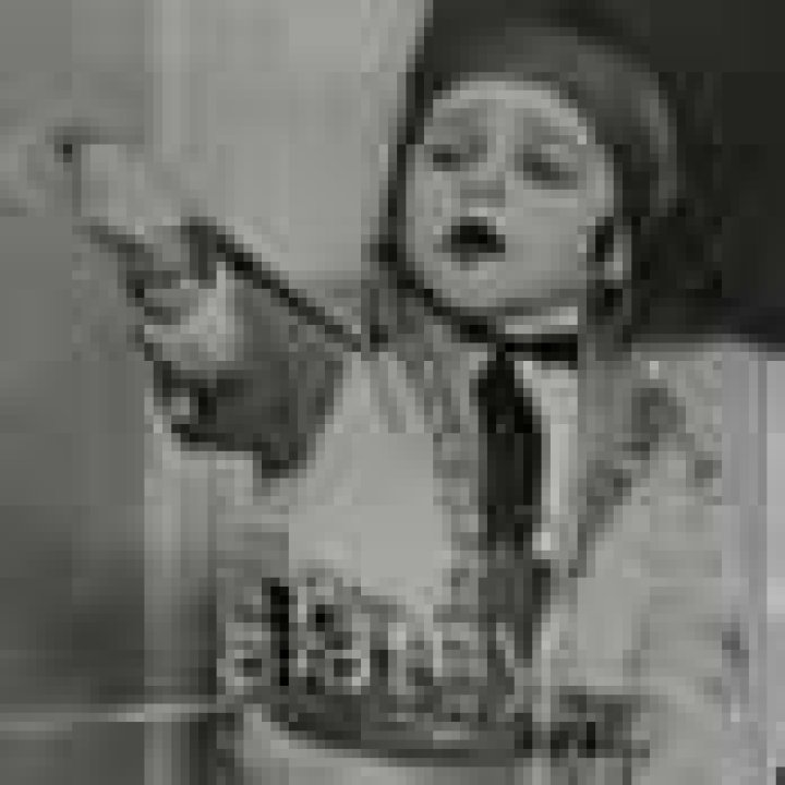 Andy Ratoucheff biografía, edad, altura, esposo, net worth, familia