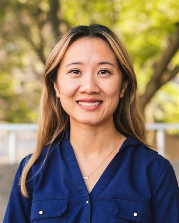 Angel Tang Biography, Age, Height, Husband, Net Worth, Family