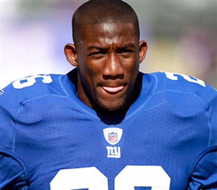 Antrel Rolle Biography, Age, Height, Wife, Net Worth, Family