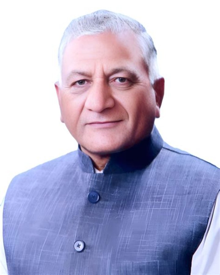 Arjun Singh Biography, Age, Height, Wife, Net Worth, Family