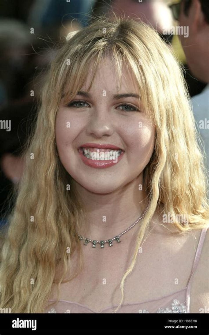 Ashlie Brillault Biography, Age, Height, Husband, Net Worth, Family