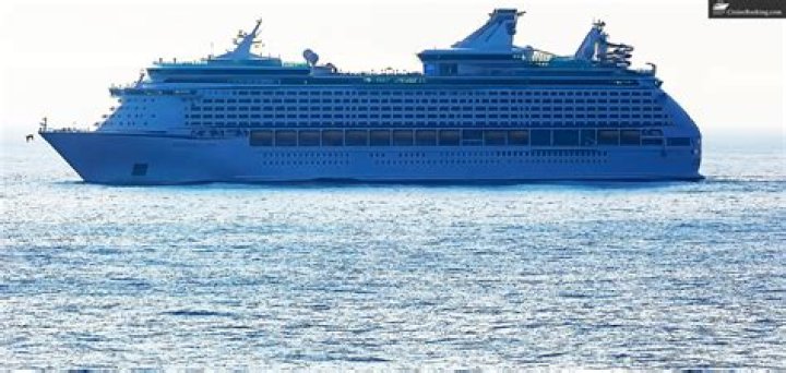 Asia Cruise Biography, Age, Height, Husband, Net Worth, Family