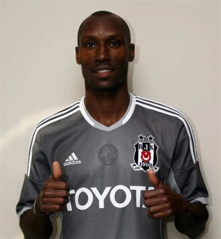Atiba Hutchinson Biography, Age, Height, Wife, Net Worth, Family