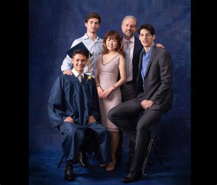 Avi Schafer Biography, Age, Height, Wife, Net Worth, Family