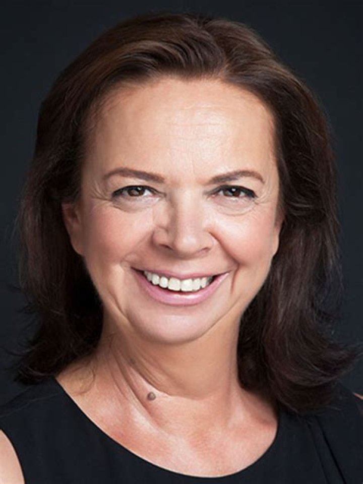 Ayse Tunaboylu Biography, Age, Height, Husband, Net Worth, Family