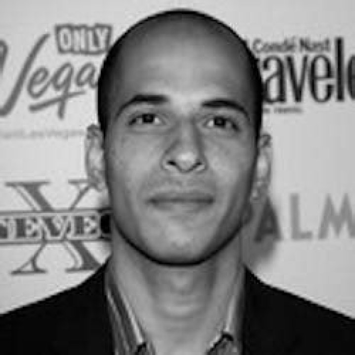 Bandar Albuliwi Biography, Age, Height, Wife, Net Worth, Family