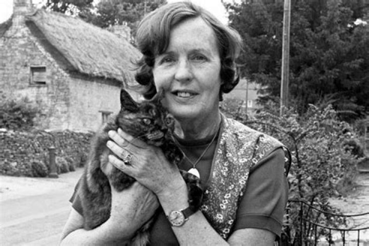 Barbara Pym Biography, Age, Height, Wife, Net Worth and Family