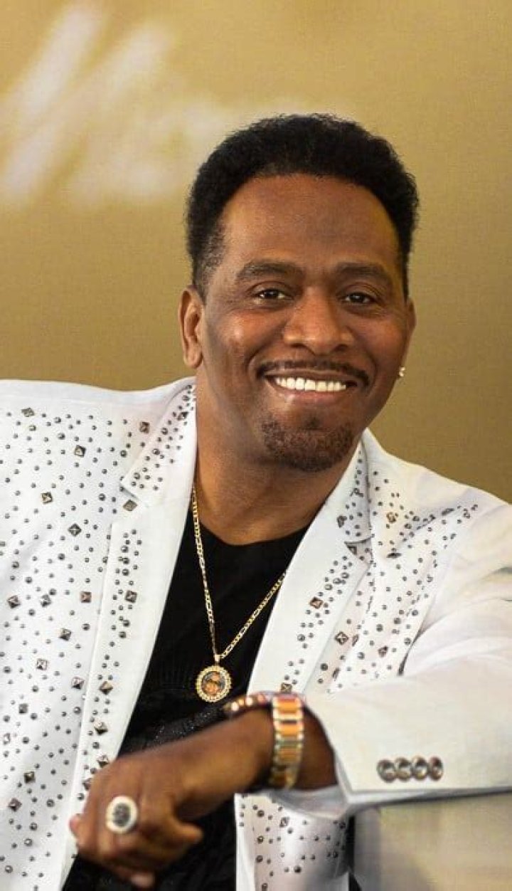 Barrington "Bo" Henderson Biography, Age, Height, Wife, Net Worth, Family