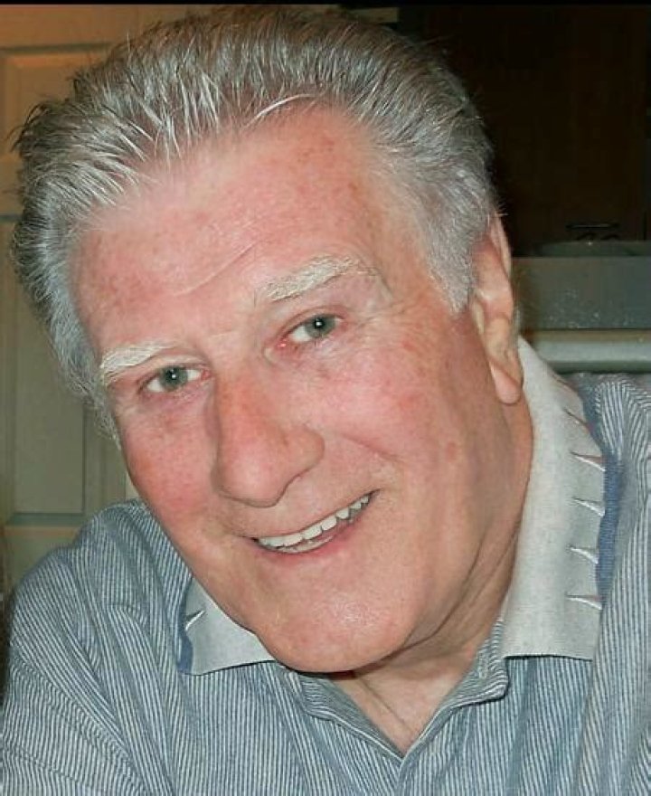 Beau Daniels Biography, Age, Height, Husband, Net Worth, Family