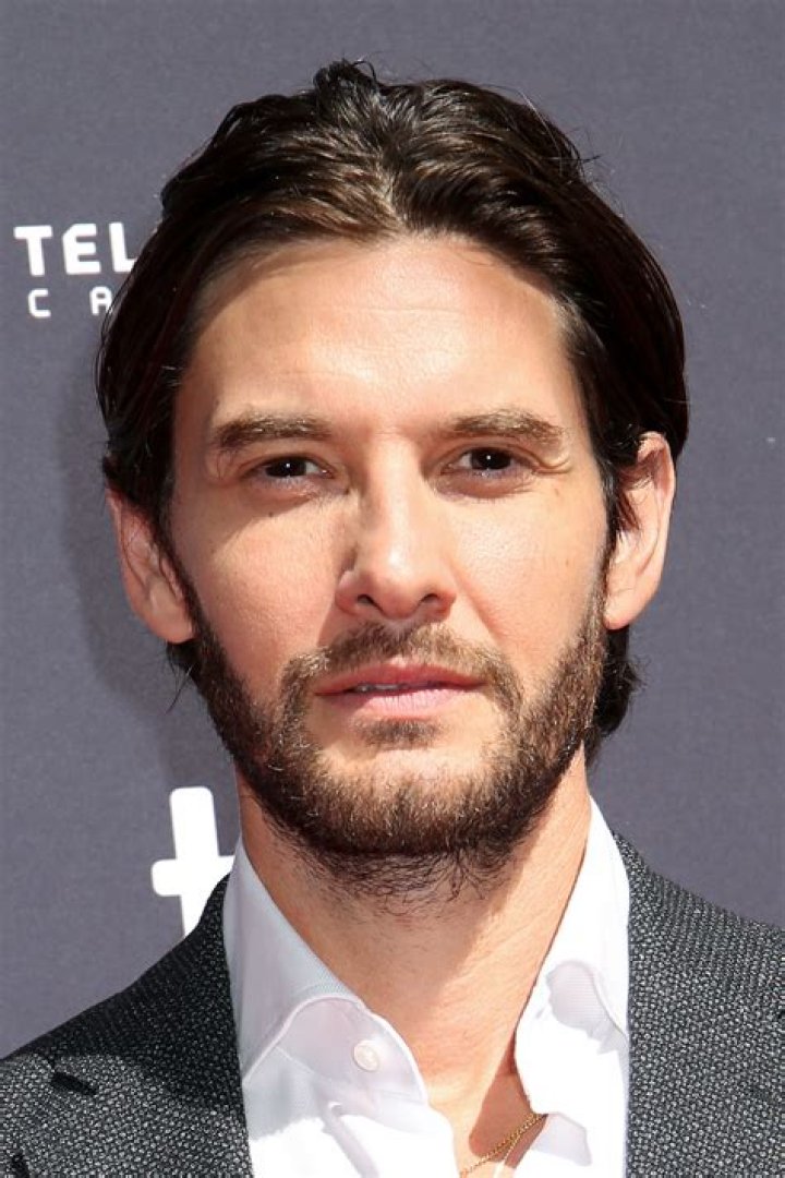 Ben Barnes Biography, Age, Height, Wife, Net Worth, Family