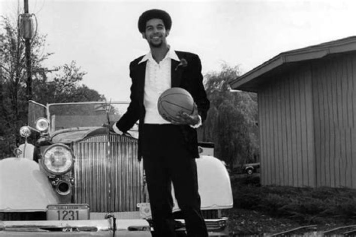 Bernard Toone Biography, Age, Height, Wife, Net Worth, Family