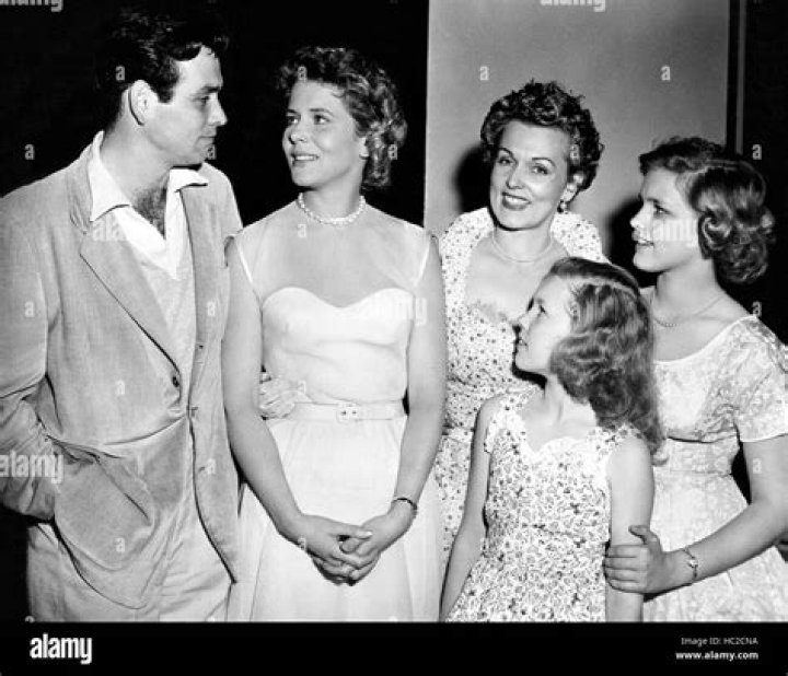 Berniece Janssen Biography, Age, Height, Husband, Net Worth, Family