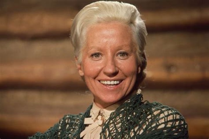 Billie Hayes Biography, Age, Height, Husband, Net Worth, Family