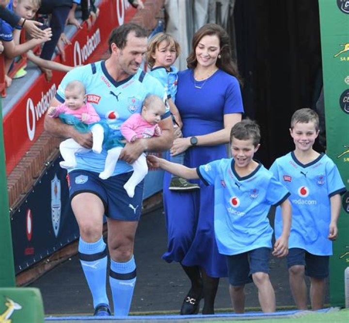 Bismarck du Plessis Biography, Age, Height, Wife, Net Worth, Family