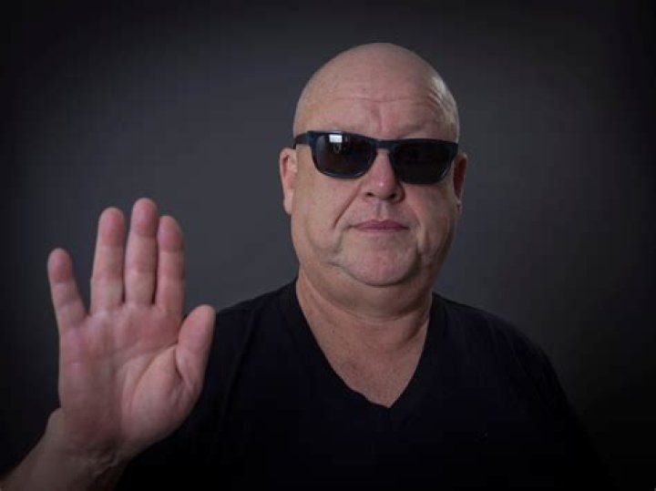 Black Francis biografía, edad, altura, esposo, net worth, familia