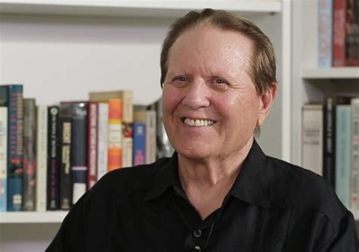 Bob Avakian Biography, Age, Height, Wife, Net Worth, Family