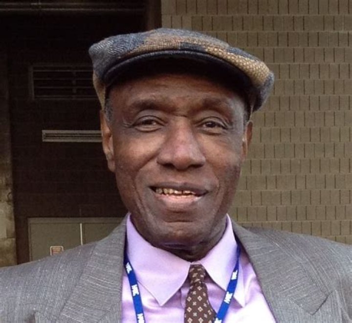 Bob Hopkins Biography, Age, Height, Wife, Net Worth, Family