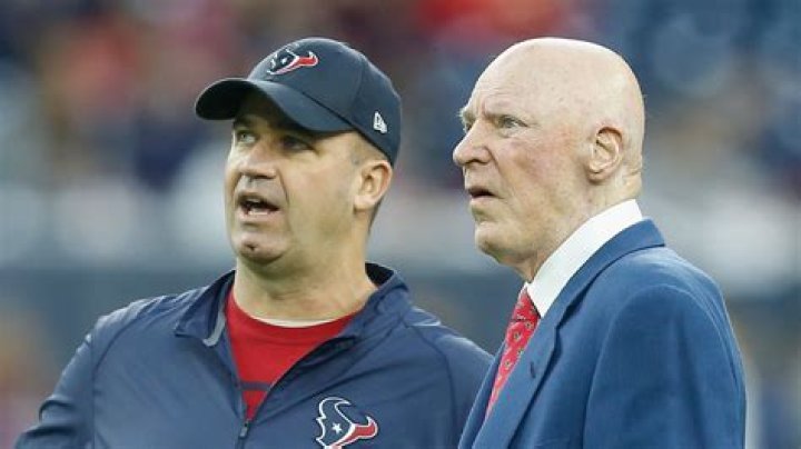 Bob McNair Biography, Age, Height, Wife, Net Worth, Family
