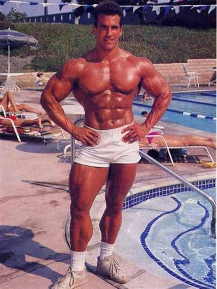 Bob Paris biografía, edad, altura, esposo, net worth, familia