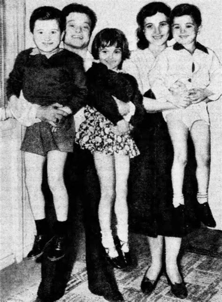 Bobby Blake Biography, Age, Height, Wife, Net Worth, Family