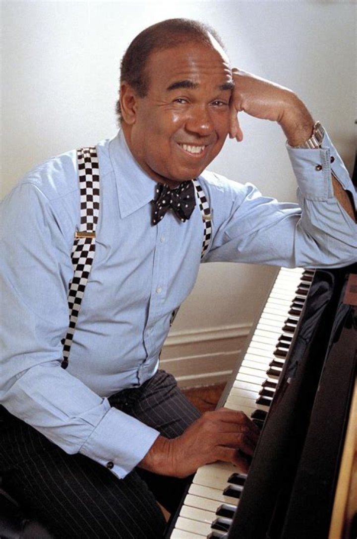 Bobby Short Biography, Age, Height, Wife, Net Worth, Family