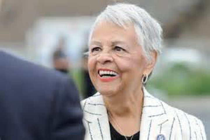 Bonnie Watson Coleman Biography, Age, Height, Wife, Net Worth and Family