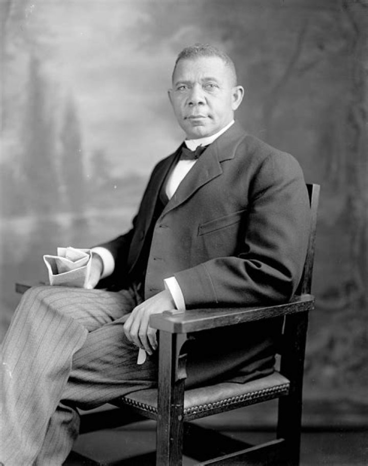 Booker T. Washington Biography, Age, Height, Wife, Net Worth, Family