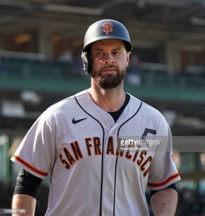 Brandon Belt Biography, Age, Height, Wife, Net Worth, Family