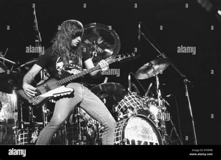 Brian Wheat biografía, edad, altura, esposo, net worth, familia