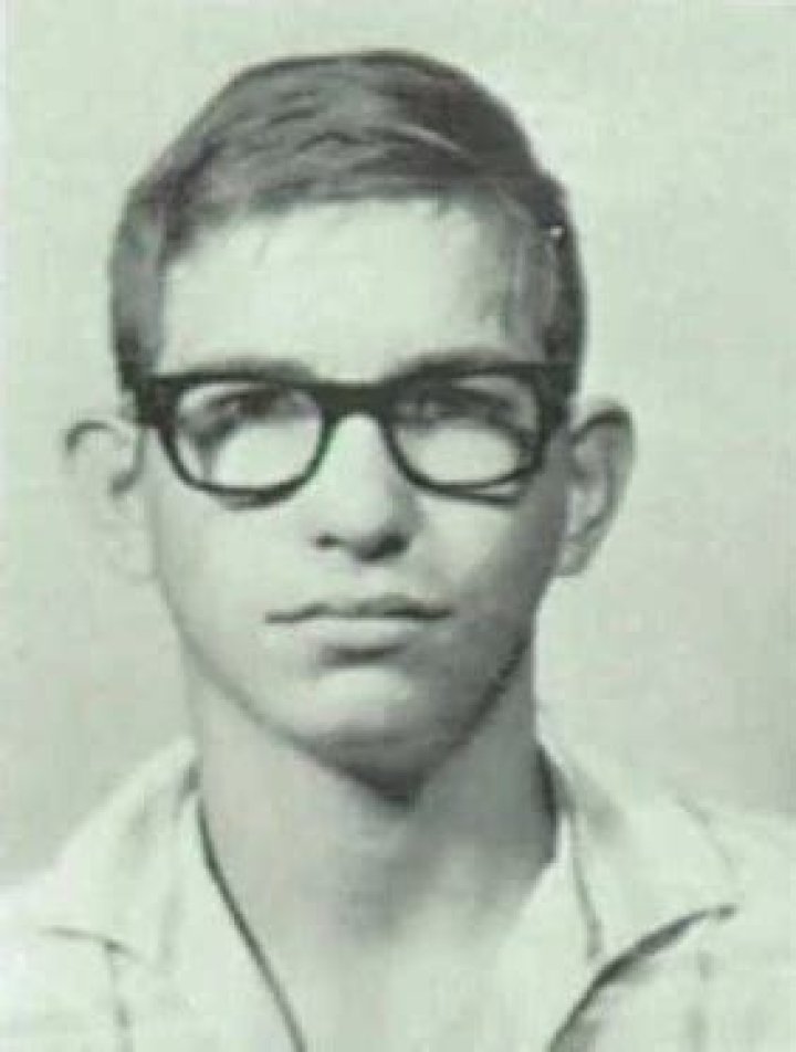 Bruce Mendenhall Biography, Age, Height, Wife, Net Worth, Family