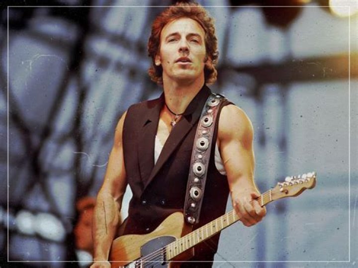 Bruce Springsteen Biography, Age, Height, Wife, Net Worth, Family