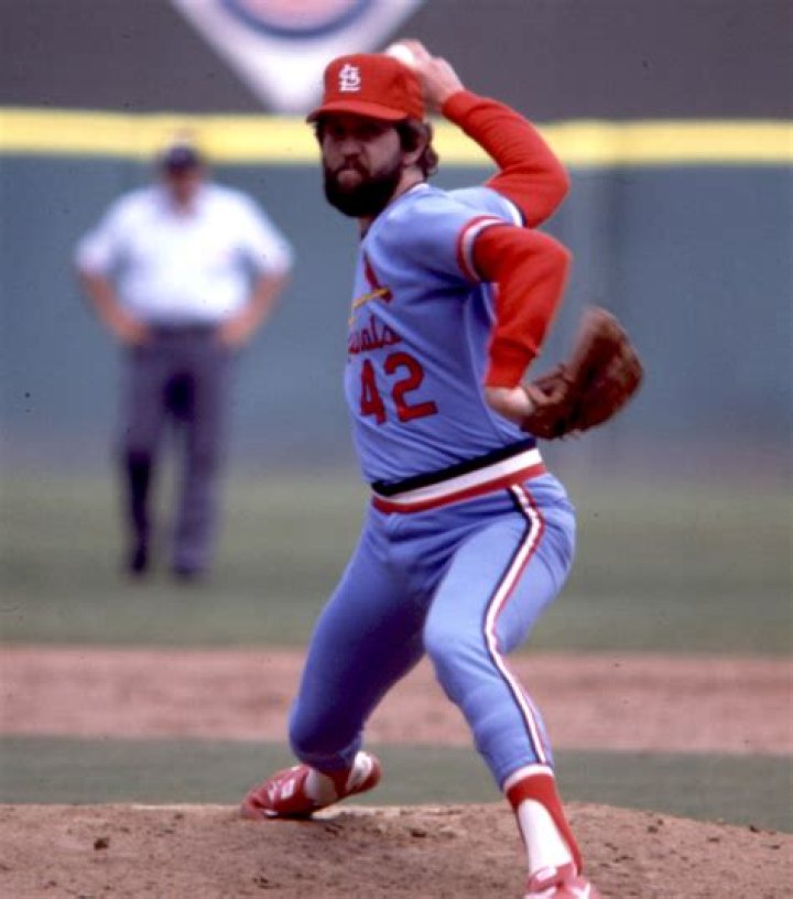 Bruce Sutter biografía, edad, altura, esposo, net worth, familia